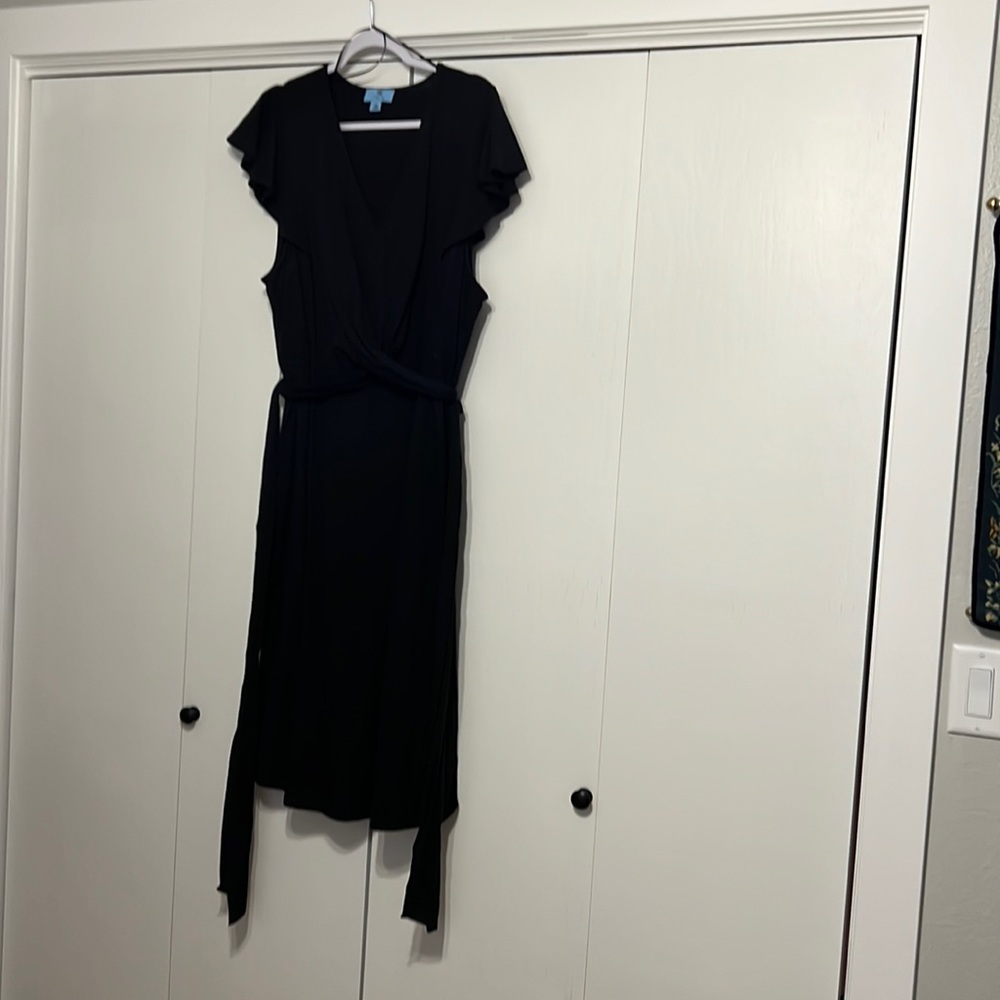 CeCe Black V-Neck Ruffle Short Sleeves Knit Midi Dress Size 3X